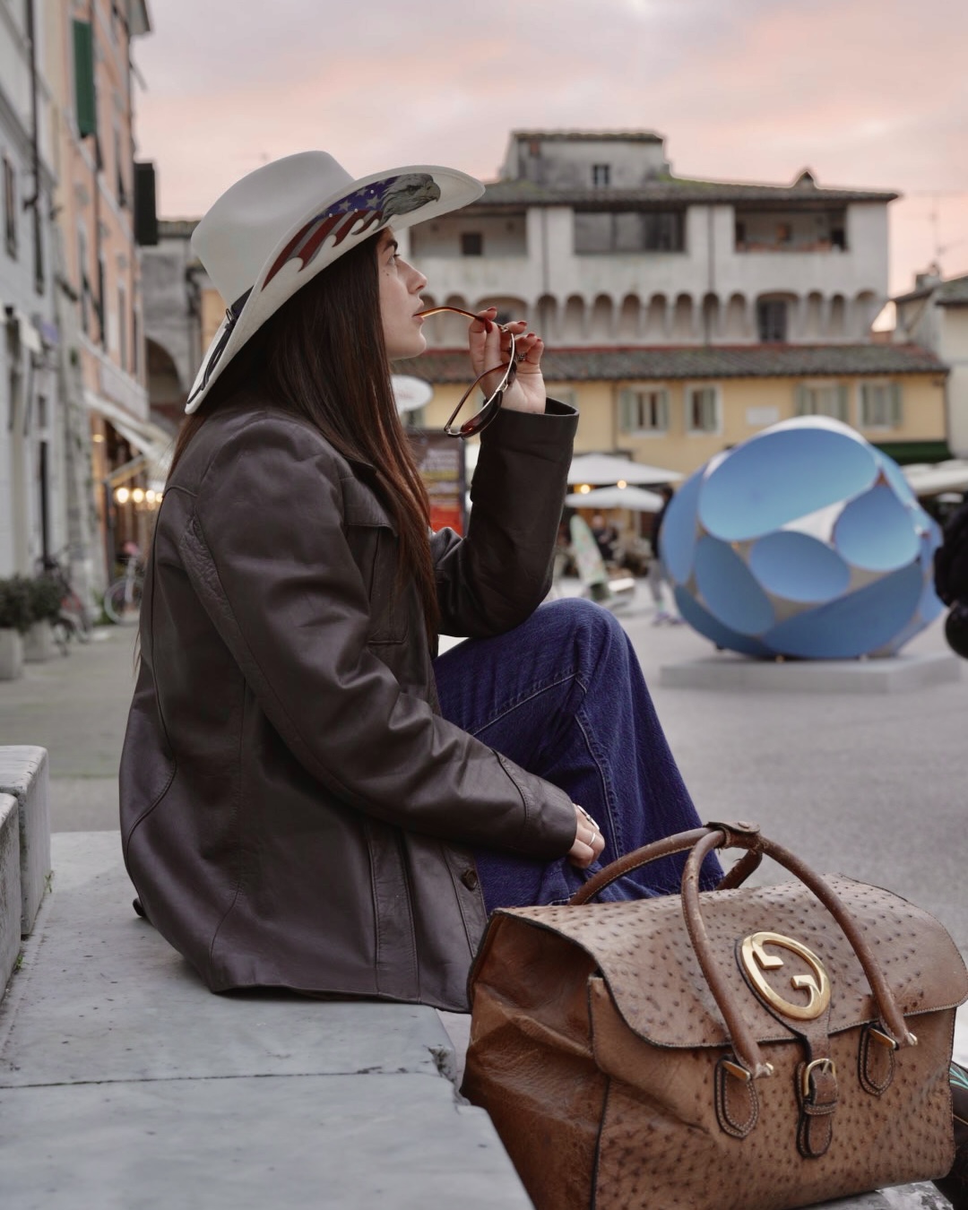 Clienti nel negozio SP Vintage & Revival