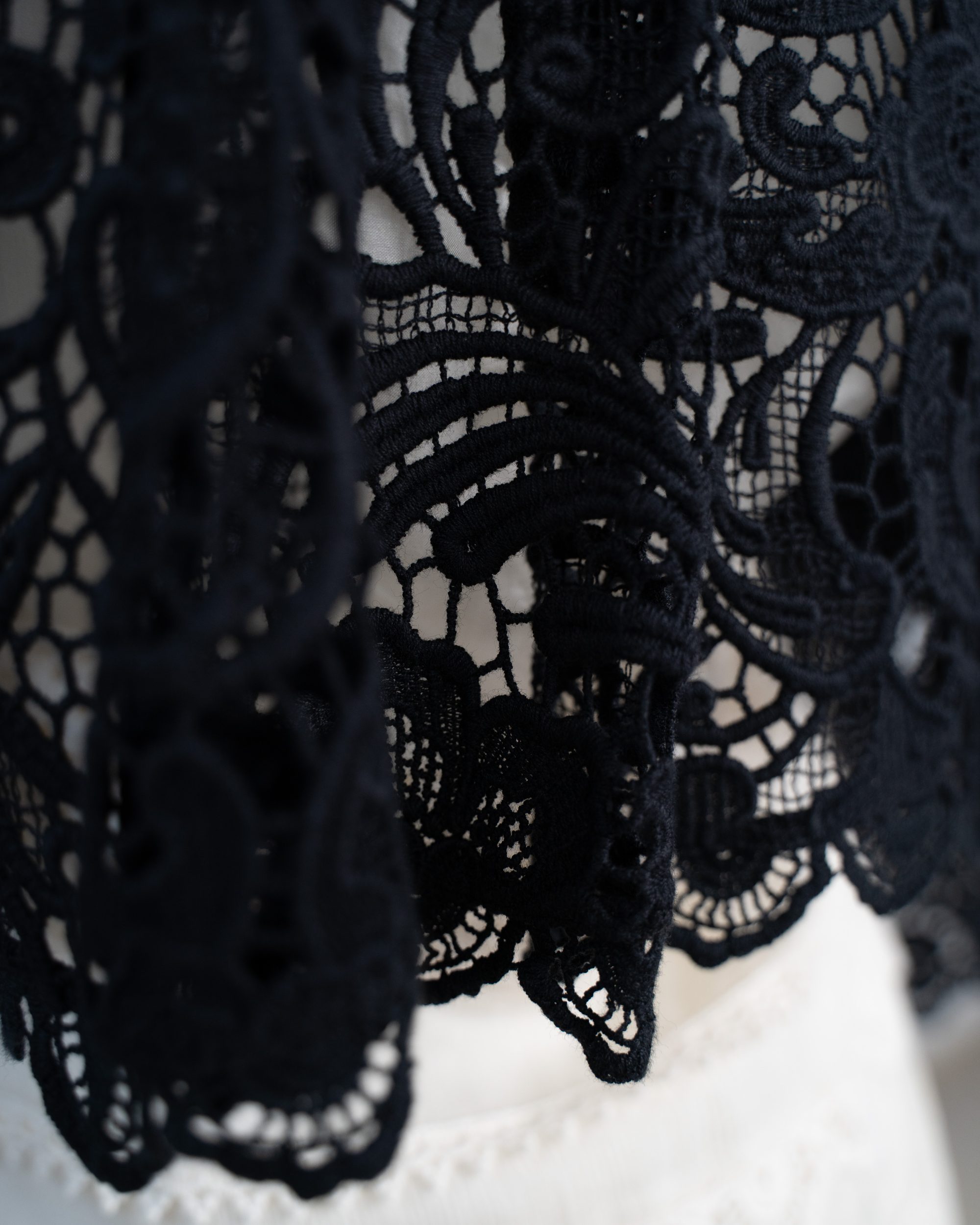 Abito Donna TwinSet Bicolore Pizzo Macramé Nero e Balze Bianche Vintage Cerimonia - foto 4