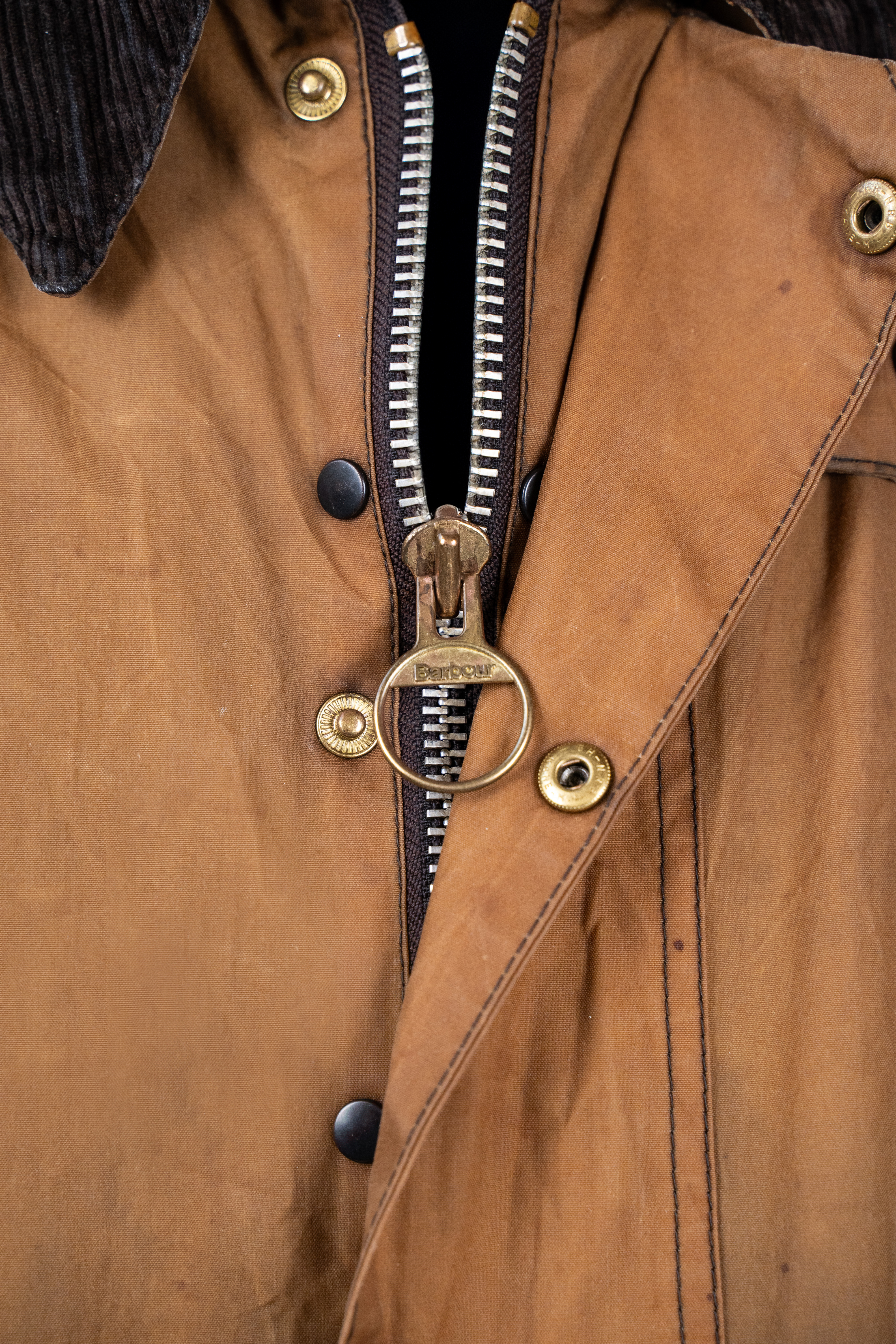 Giacca Uomo Barbour Beaufort Cerata Miele Collo Velluto Vintage British Heritage 4 Giacca Uomo Barbour Beaufort Cerata Miele Collo Velluto Vintage British Heritage - Foto 4