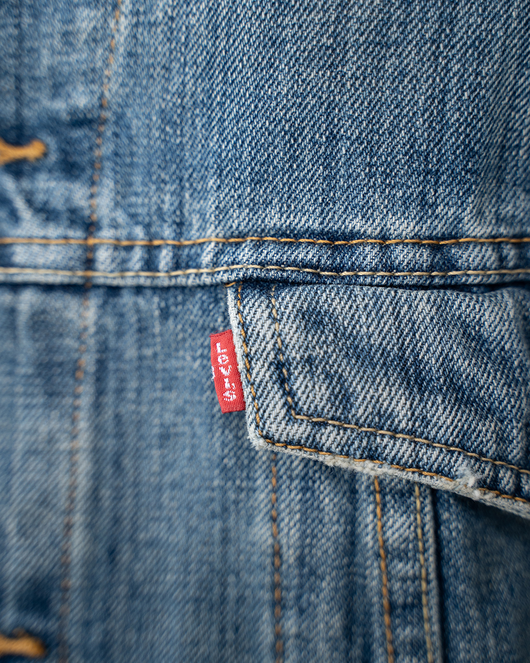 Giubbotto Di Jeans Levi'S Unisex Trucker Oversize Blu Medio Vintage Anni 2000 4 Giubbotto Di Jeans Levi'S Unisex Trucker Oversize Blu Medio Vintage Anni 2000 - Foto 4