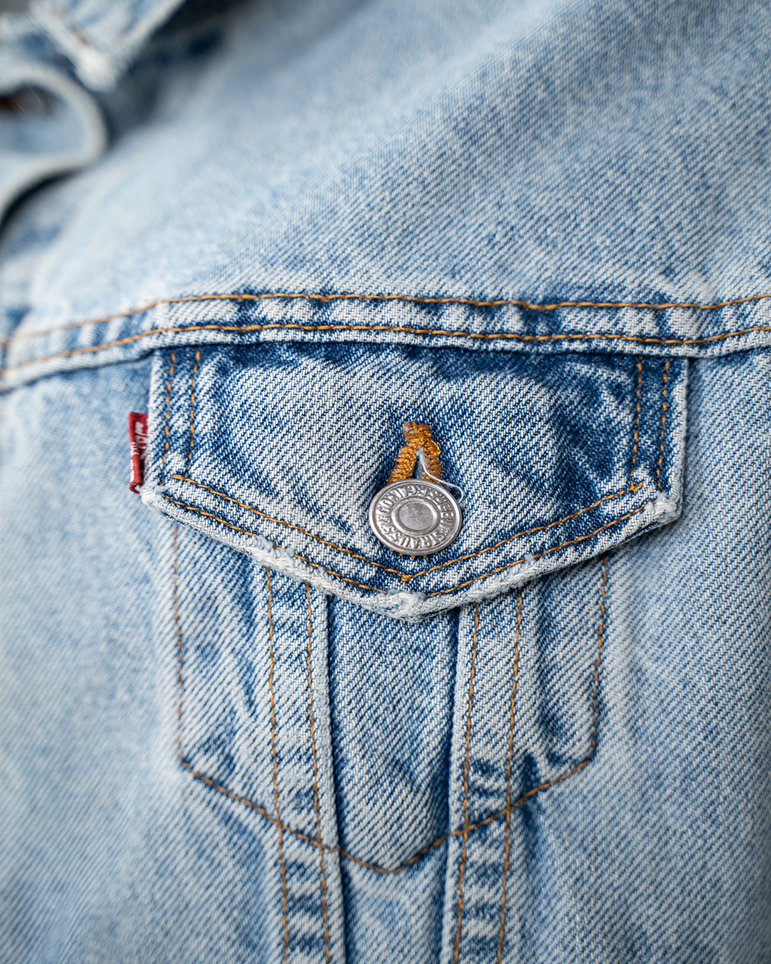Giacca Di Jeans Donna Levi'S Red Tab Azzurra Stonewash Trucker Vintage Anni 90 Made In Usa 4 Giacca Di Jeans Donna Levi'S Red Tab Azzurra Stonewash Trucker Vintage Anni 90 Made In Usa - Foto 4