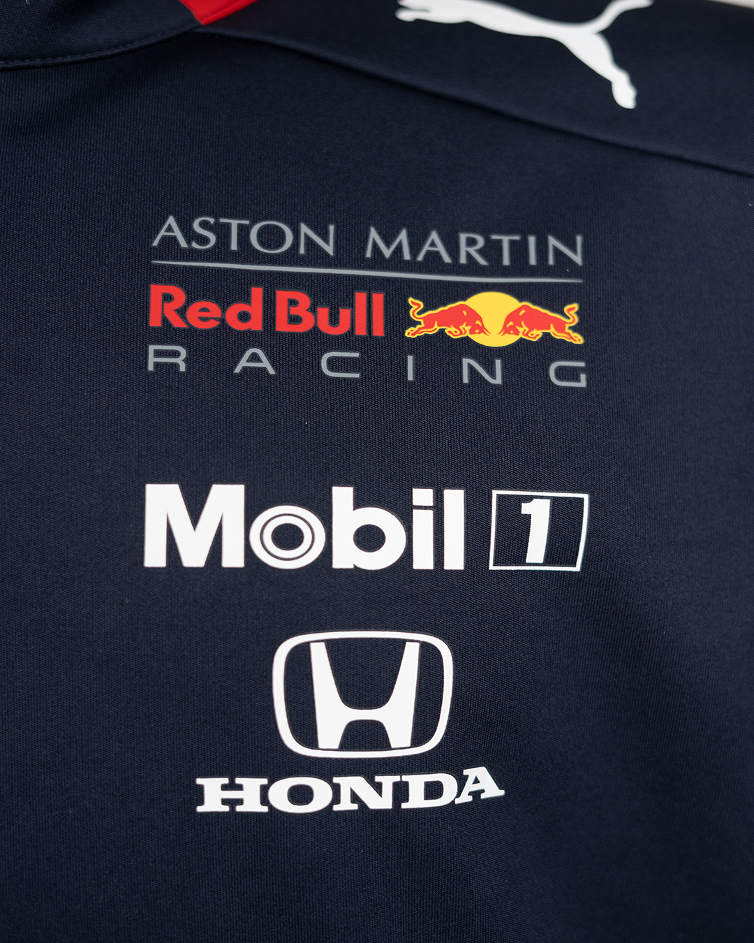 Giacca Softshell Uomo Puma Aston Martin Red Bull Racing Blu Navy Full Zip Con Loghi Team F1 Honda 4 Giacca Softshell Uomo Puma Aston Martin Red Bull Racing Blu Navy Full Zip Con Loghi Team F1 Honda - Foto 4